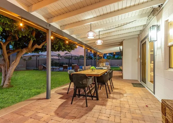 Corrine Family Oasis With Heated Pool & Putting *